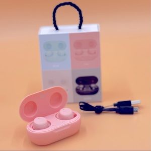 SuperBass Pink - Bluetooth wireless Earbuds Headphone - NEW